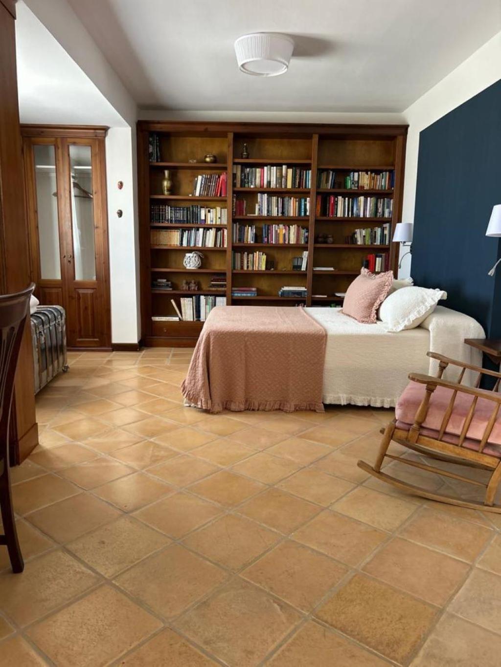Apartamentos Turisticos La Vida De Antes Consuegra Quarto foto